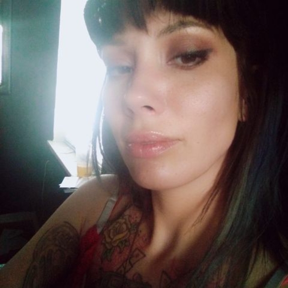 Meet your Posher, Shelsea - Picture 1 of 1